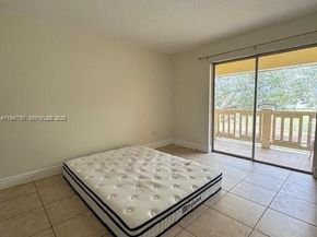 8327 SW 137th Ave 8327, Miami FL 33183