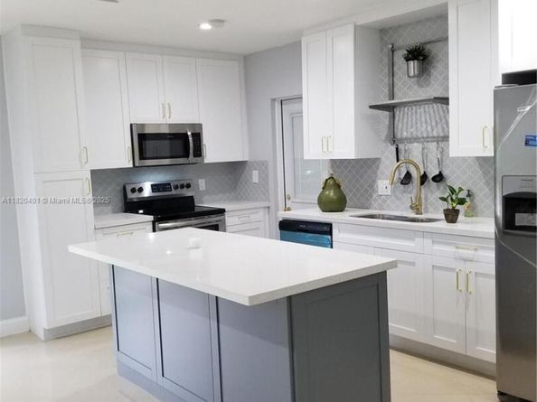1016 NE 4 Avenue, Homestead FL 33030