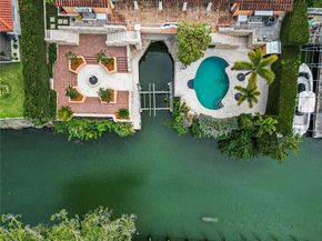 1181 S Alhambra Cir, Coral Gables FL 33146