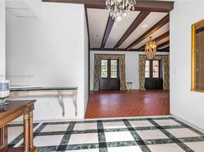 1181 S Alhambra Cir, Coral Gables FL 33146