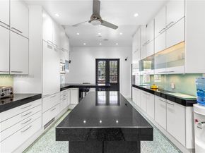 1181 S Alhambra Cir, Coral Gables FL 33146
