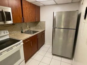 301 NW 177th St 119, Miami Gardens FL 33169