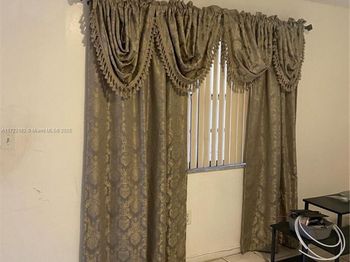 301 NW 177th St