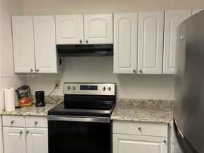 7502 NW 30th Pl 417, Sunrise FL 33313