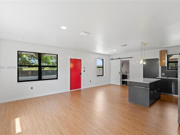 1745 NW 151st St, Miami Gardens FL 33054