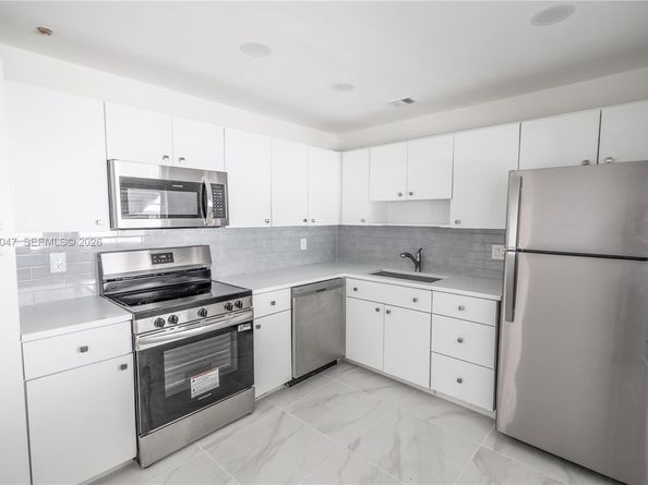 1057 NW 88th Ave D91, Plantation FL 33322