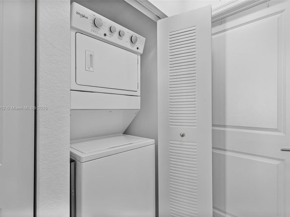 1270 NW 3rd Ln, Florida City FL 33034