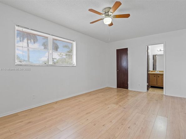 2607 NW 47th Ln, Lauderdale Lakes FL 33313
