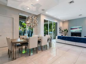 2516 NE 32nd Ave, Fort Lauderdale FL 33305
