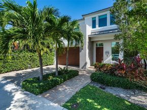 2516 NE 32nd Ave, Fort Lauderdale FL 33305