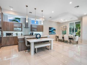 2516 NE 32nd Ave, Fort Lauderdale FL 33305