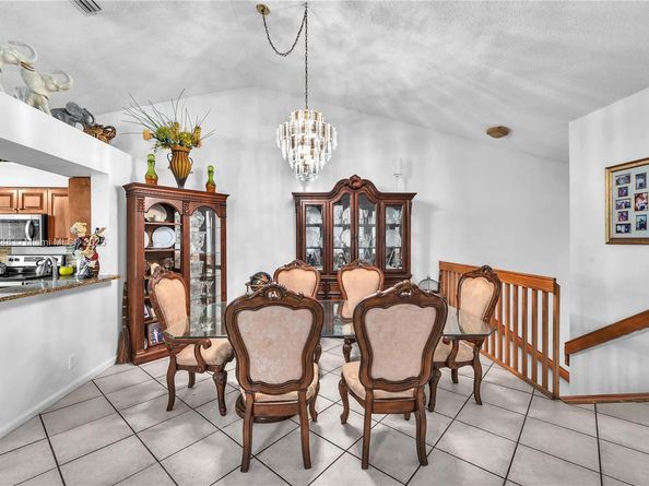 10547 NW 10th St C128, Plantation FL 33322