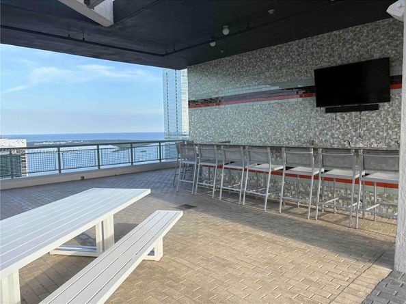 60 SW 13th St 4414, Miami FL 33130