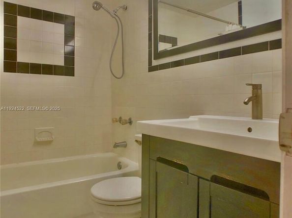 1127 Euclid Ave 203, Miami Beach FL 33139