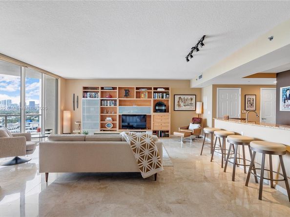 1819 SE 17th St 1501, Fort Lauderdale FL 33316