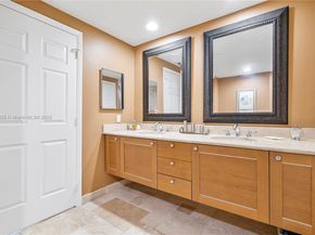 1819 SE 17th St 1501, Fort Lauderdale FL 33316