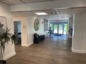 880 NE 69th St 5Q, Miami FL 33138