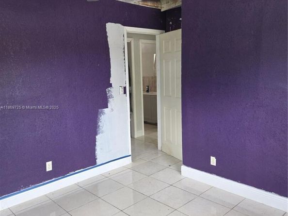3000 NW 8th Ct, Fort Lauderdale FL 33311