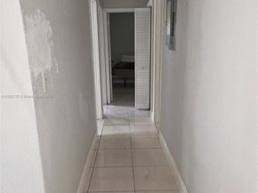 3000 NW 8th Ct, Fort Lauderdale FL 33311