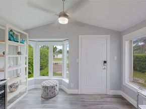 Undisclosed Address #A11925992, Hollywood FL 33020