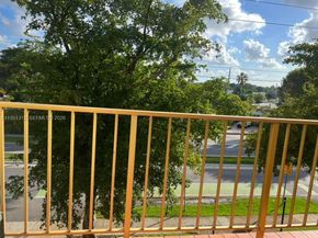 309 S Royal Poinciana Blvd 304, Miami Springs FL 33166