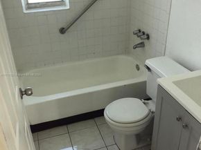 414 NW 15th Way, Fort Lauderdale FL 33311