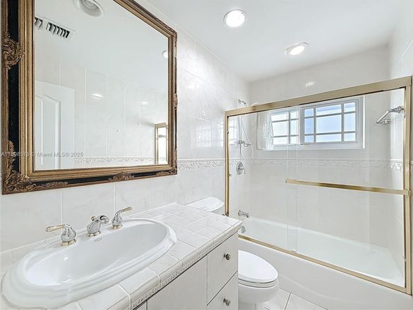 5415 SW 135th Ct, Miami FL 33175