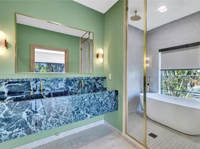 1323 Cleveland Rd, Miami Beach FL 33141