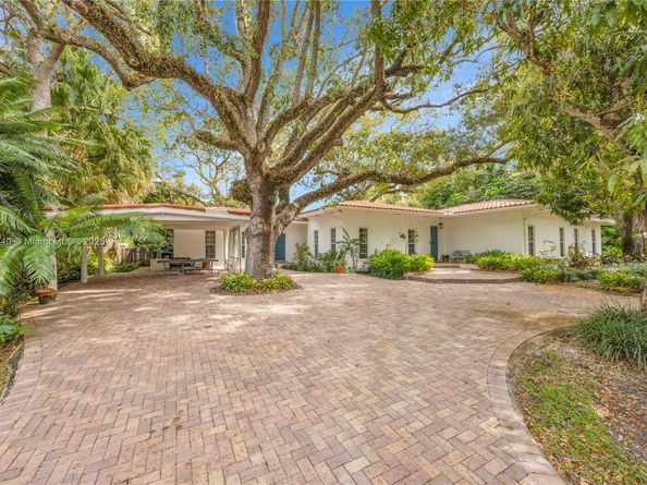 14345 SW 72nd Ct, Palmetto Bay FL 33158