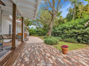 14345 SW 72nd Ct, Palmetto Bay FL 33158