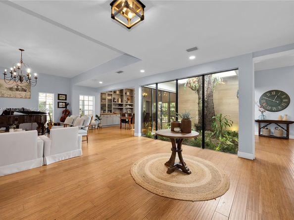 14345 SW 72nd Ct, Palmetto Bay FL 33158