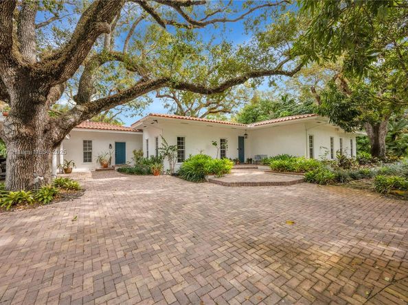 14345 SW 72nd Ct, Palmetto Bay FL 33158