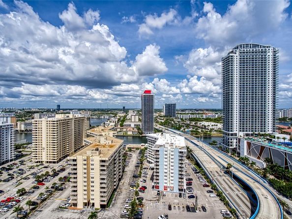 1800 S Ocean Dr 2208, Hallandale Beach FL 33009