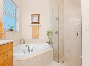 11425 NW 75th Mnr, Parkland FL 33076