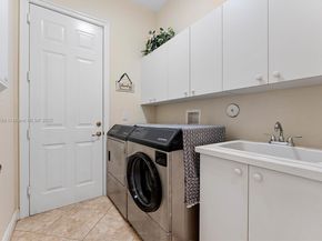 11425 NW 75th Mnr, Parkland FL 33076