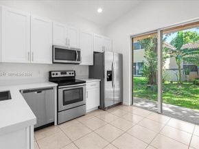 3954 NE 13th Dr, Homestead FL 33033
