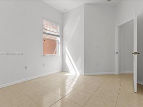 3954 NE 13th Dr, Homestead FL 33033
