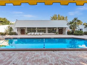 20500 W Country Club Dr 203, Aventura FL 33180