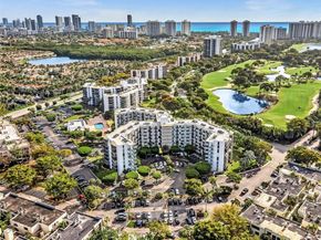 20500 W Country Club Dr 203, Aventura FL 33180