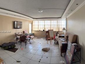 2025 NE 164th St 414, North Miami Beach FL 33162