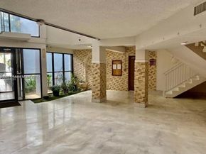 2025 NE 164th St 414, North Miami Beach FL 33162