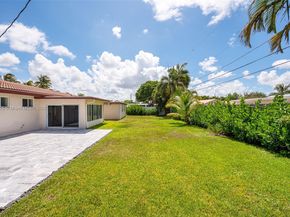 435 NE 36th St, Boca Raton FL 33431