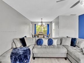 1020 NW 48th Pl, Deerfield Beach FL 33064