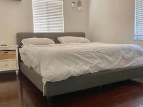 702 Boabadilla St, Coral Gables FL 33134