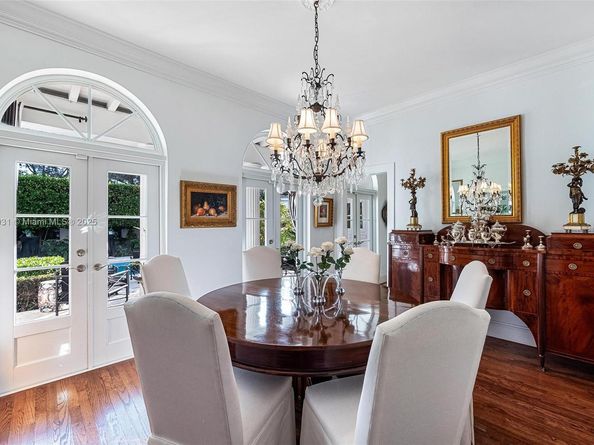1033 Hardee Rd, Coral Gables FL 33146