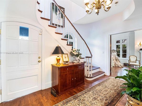 1033 Hardee Rd, Coral Gables FL 33146