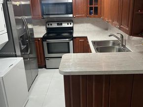 20 SW 108th Ave F7, Sweetwater FL 33174