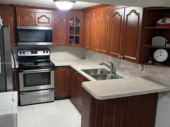 20 SW 108th Ave F7, Sweetwater FL 33174