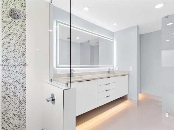3650 N 36th Ave 45, Hollywood FL 33021