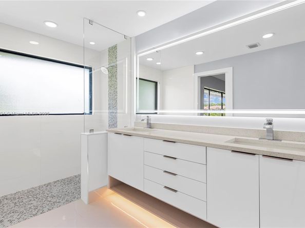 3650 N 36th Ave 45, Hollywood FL 33021